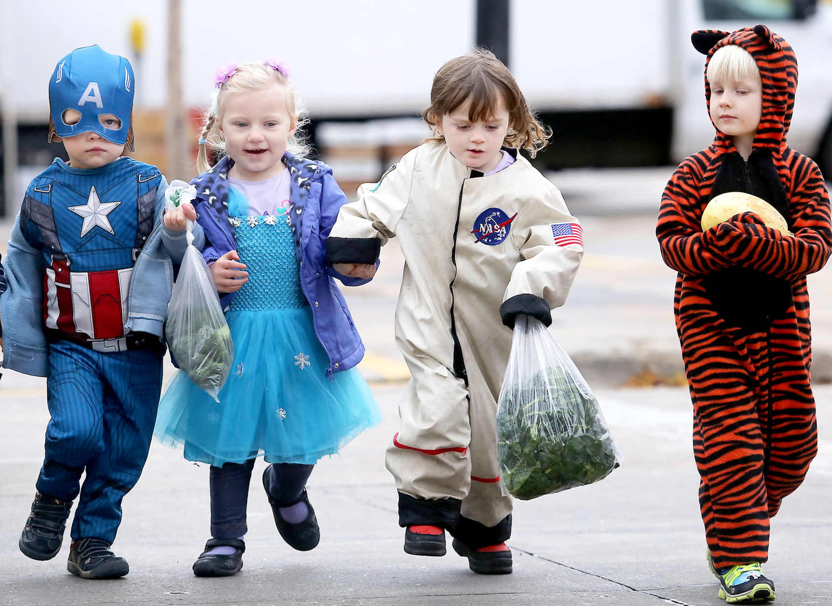 Elliott, Vivie, Freyda and Oliver